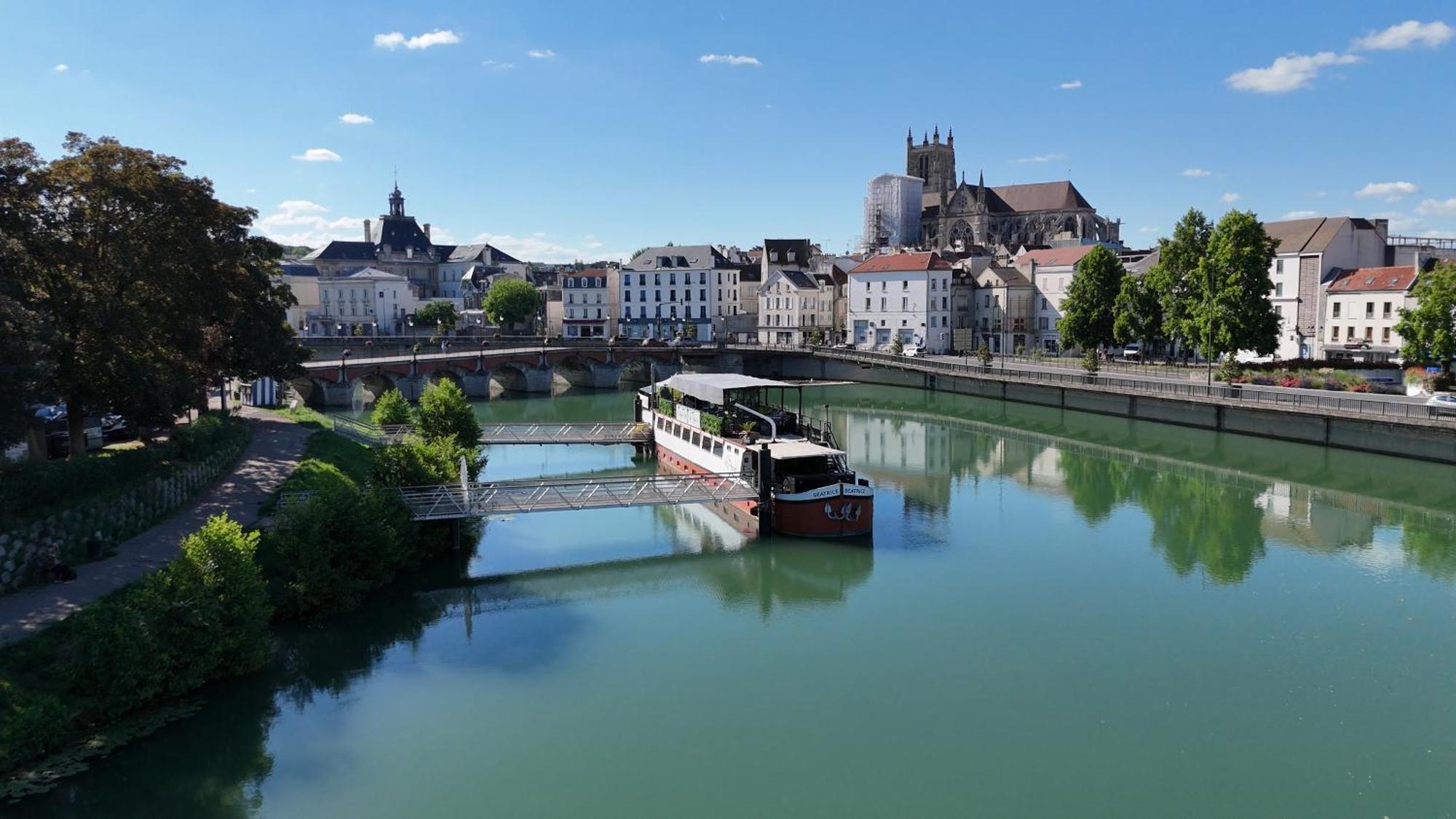 Spicy - Sejour Insolite Sur La Marne โม ภายนอก รูปภาพ